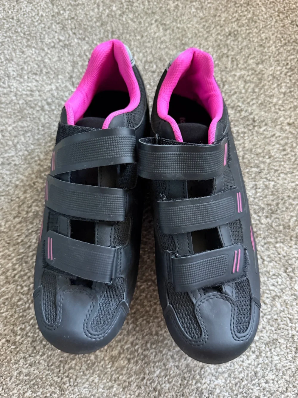 Tommaso black & pink cycling shoes with delta cleats